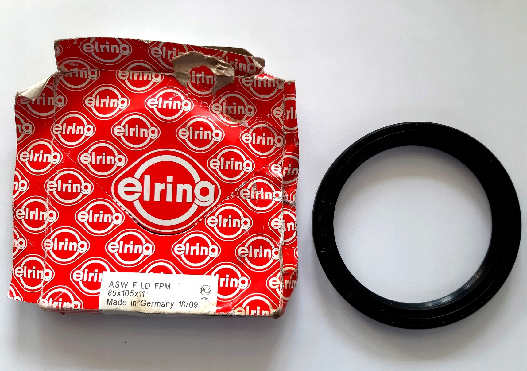 SIMMERING USZCZELNIACZ do WAŁ KORBOWY VW GOLF III