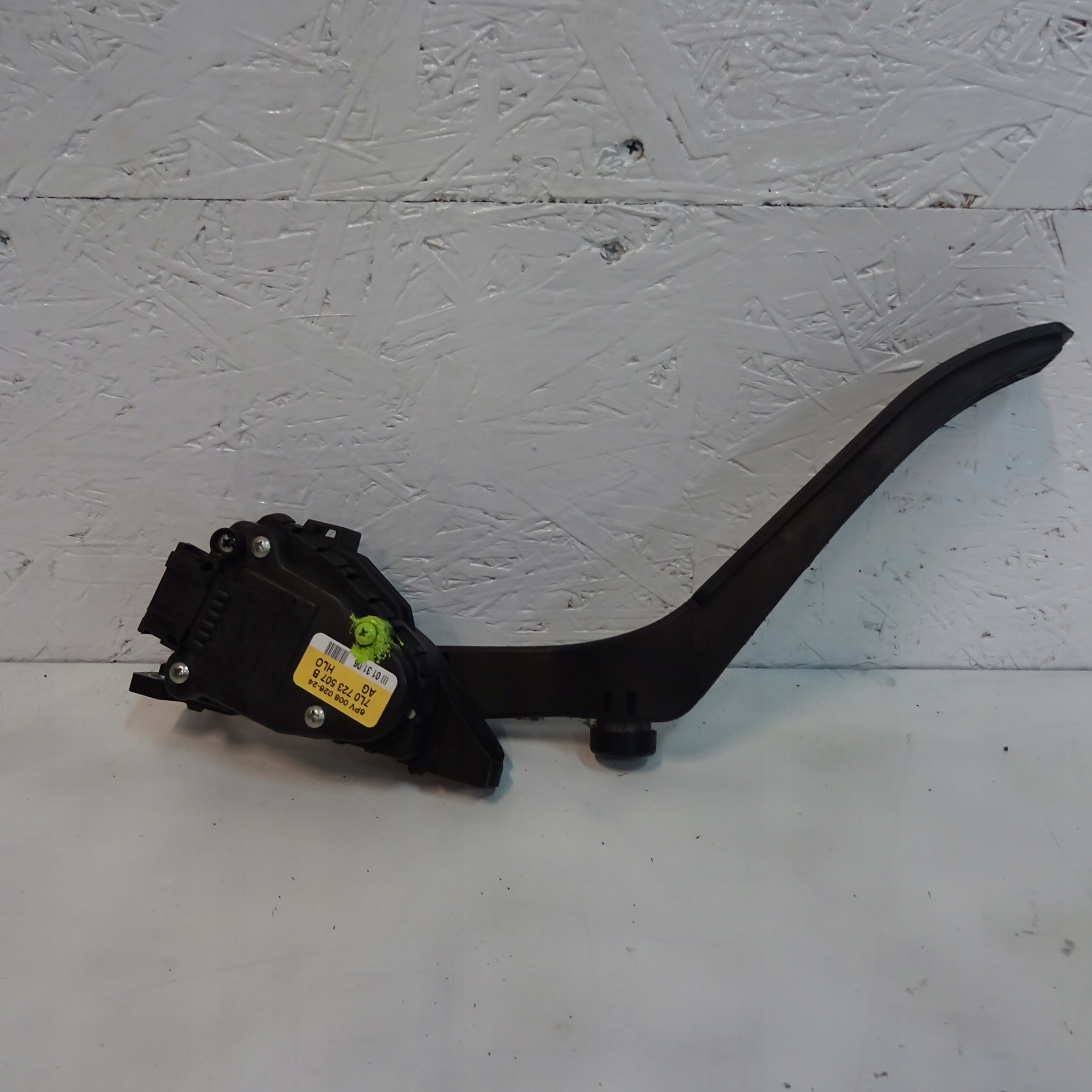 AUDI Q7 4L 3.0TDI accelerator pedal 7L0723507B
