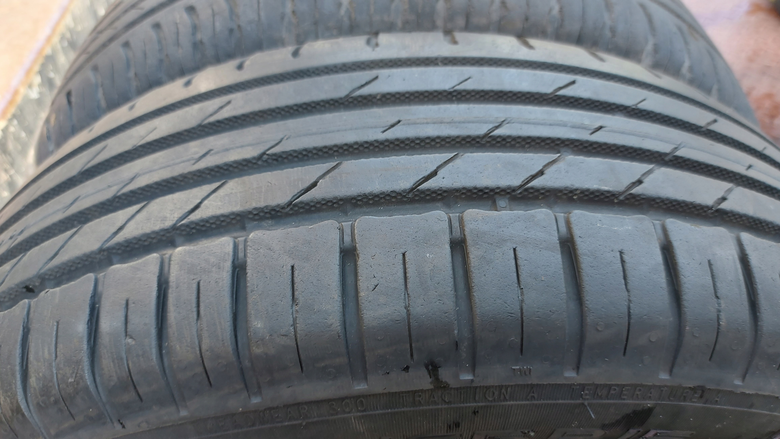 NOKIAN ILINE 175/65R15 tyres summer 5mm