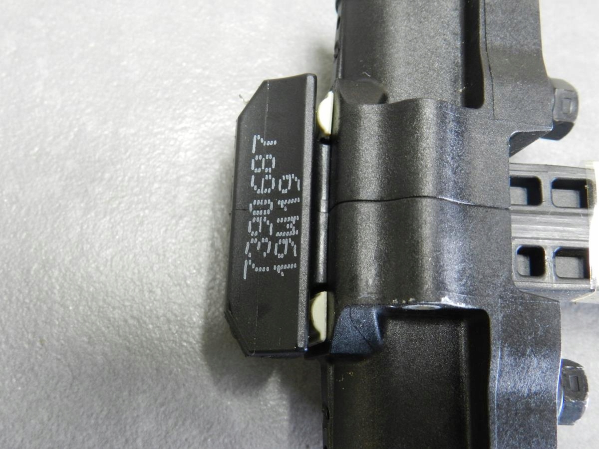 BMW X3 G01 limiter door rear part 7390687