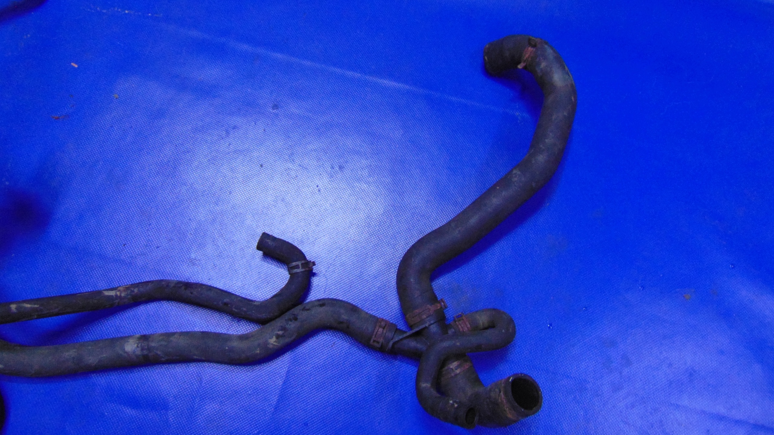 Scatola termostato Tubi KPL 2.2TDCI FORD TRANSIT CUSTOM 12-20 ROK