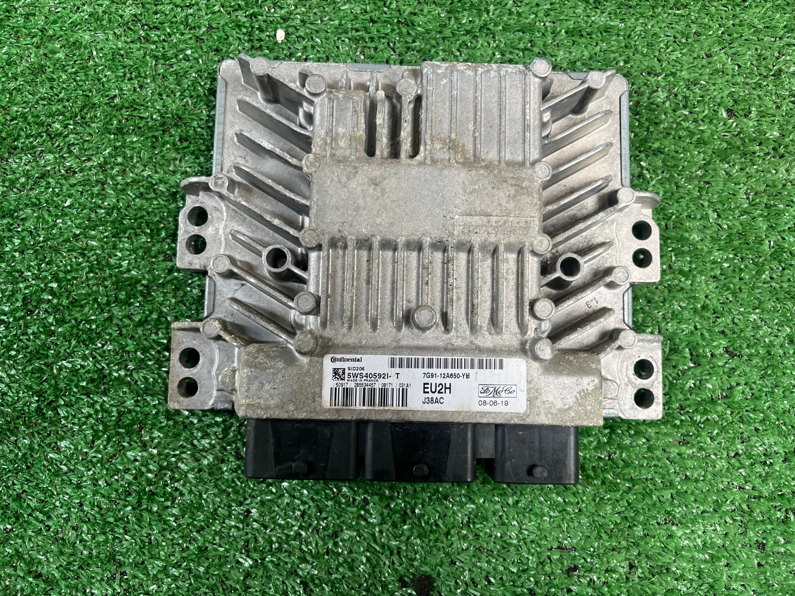 computer of the engine control unit FORD MONDEO MK 4 7G91-12A650-YH