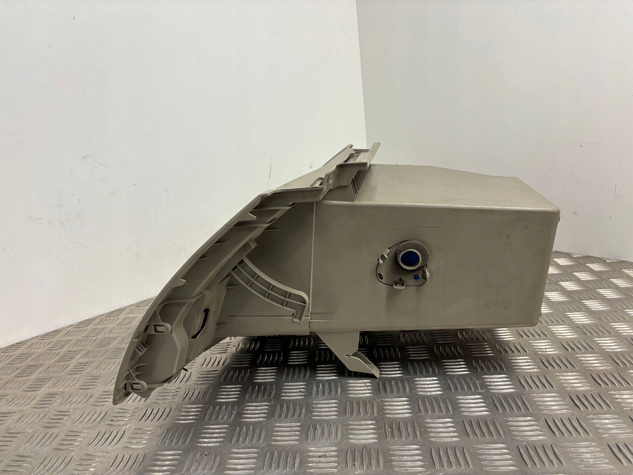 renault KOLEOS и 2014 бардачок