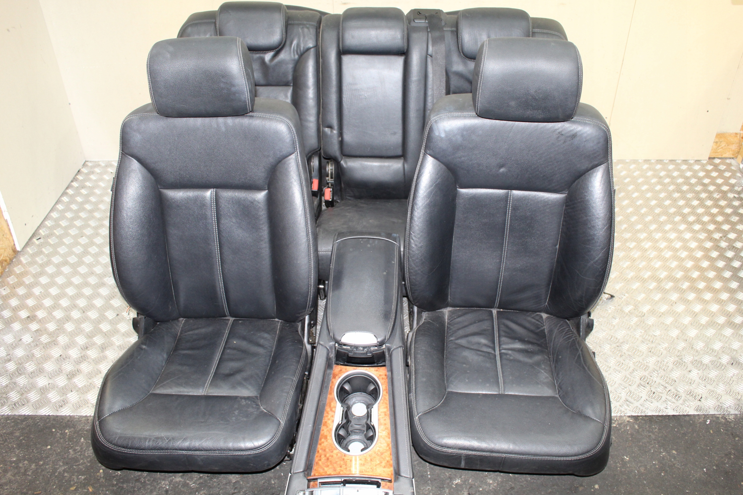 кресла Салон кожа GL W164