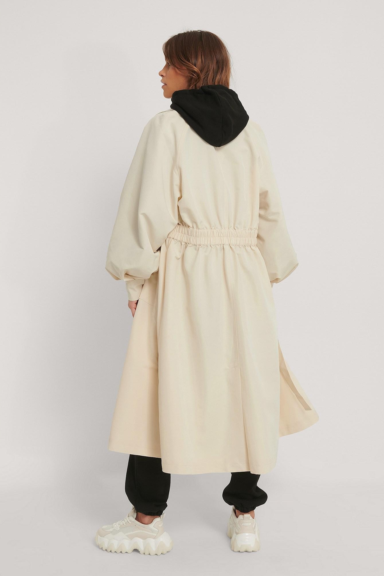 NA-KD ECRUE PŁASZCZ MIDI Z PASKIEM 36 Płeć kobieta