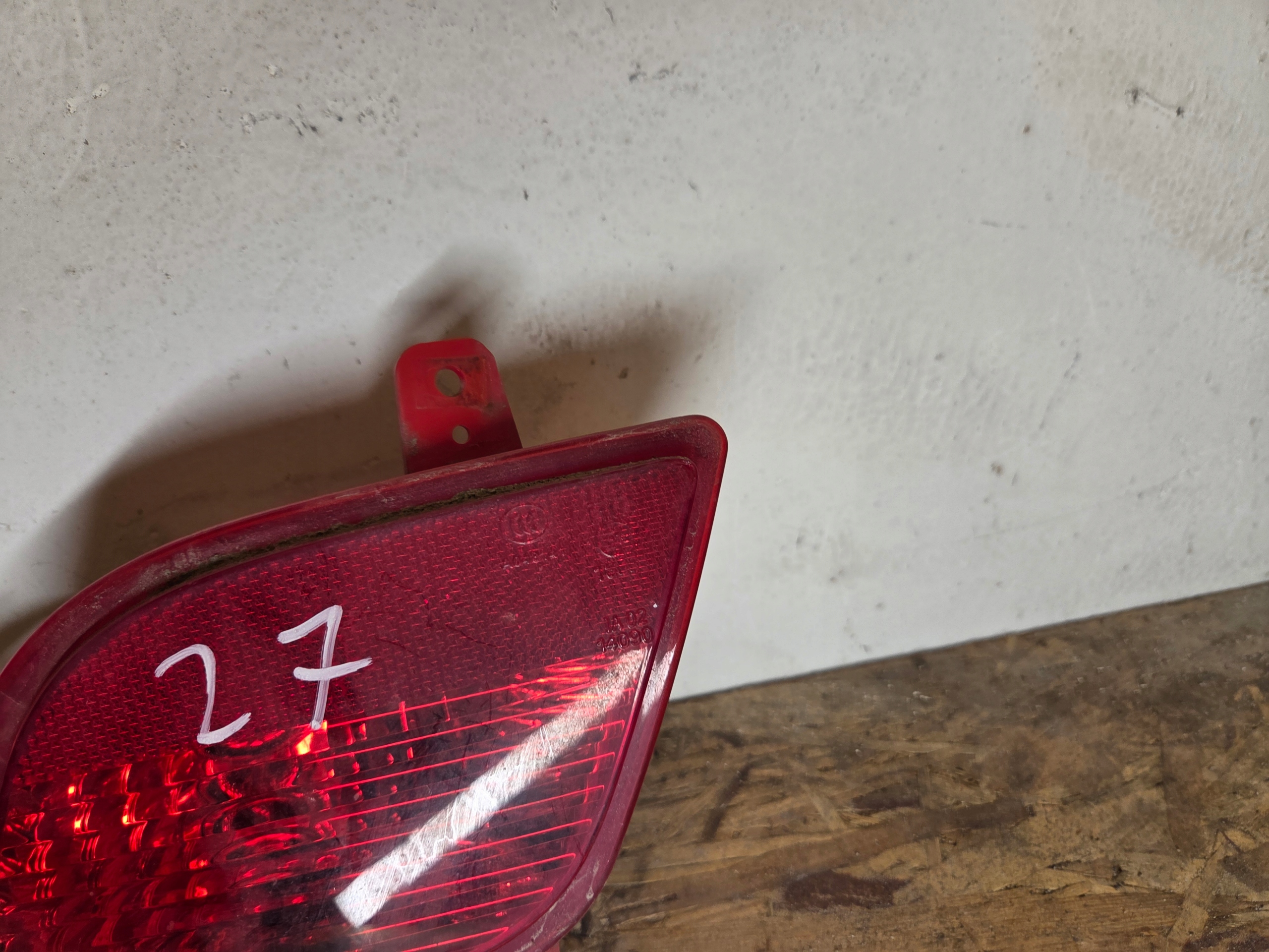 light rear left left rear part OPEL MOKKA 2012-2016 95418171