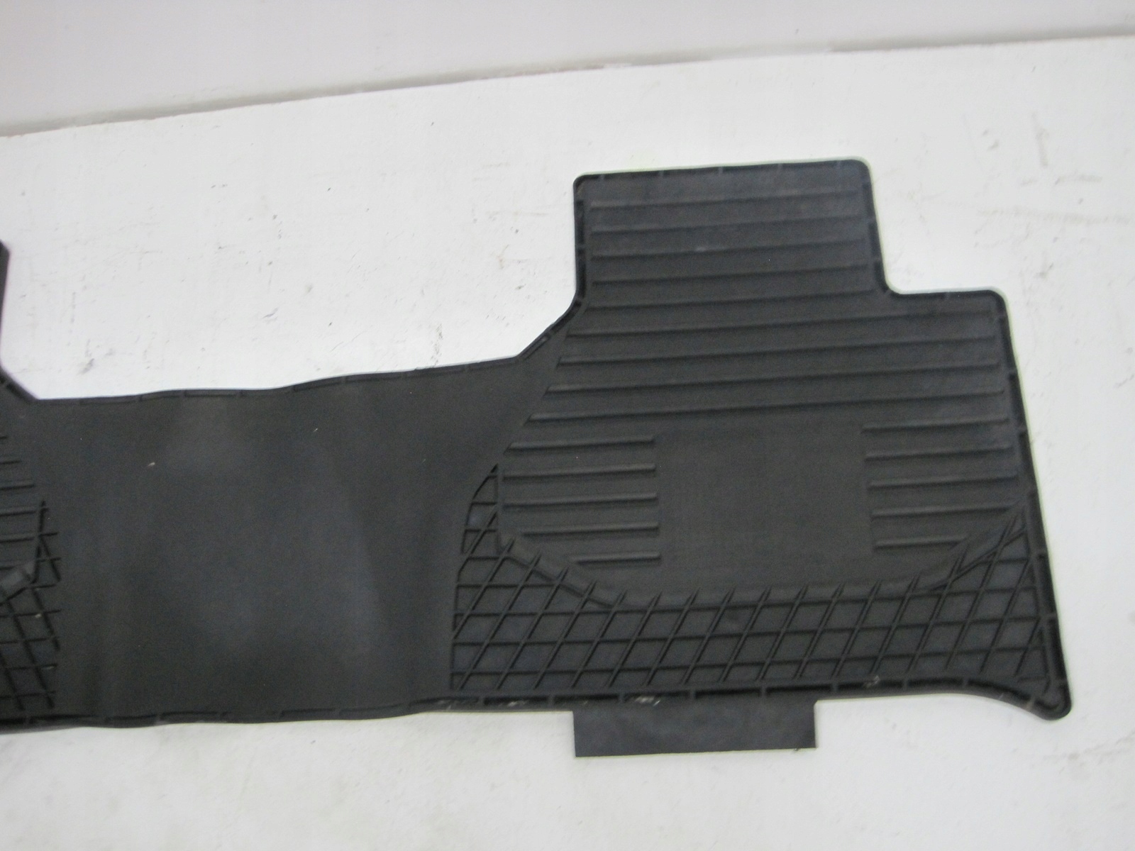 mat carpet rubber Mercedes X-Klasa 18r A4706801700