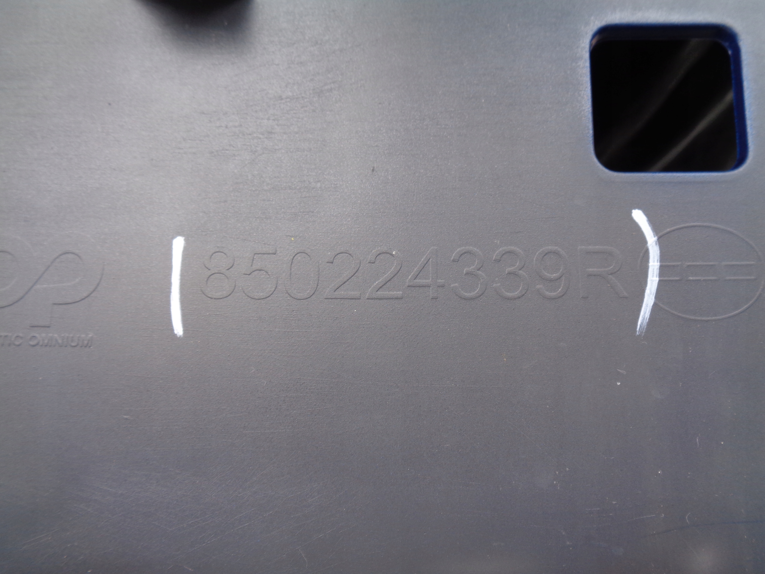 bumper rear RENAULT CLIO V 19- NR 40573