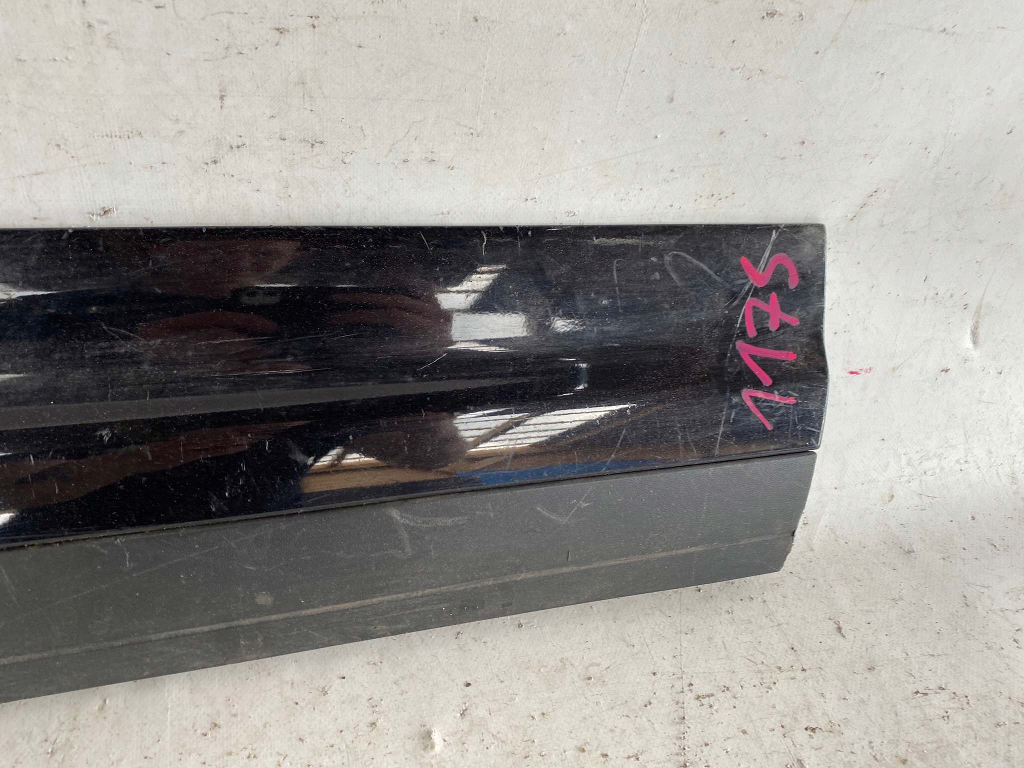 PORSCHE CAYENNE II 7P5 10- moulding door right front 7P5837788