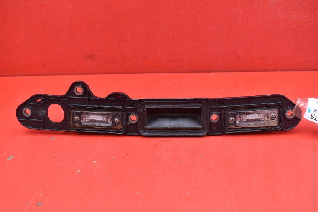 cap button bonnet rear part rear 1T0827574C VW GOLF 5 V plus 03-09