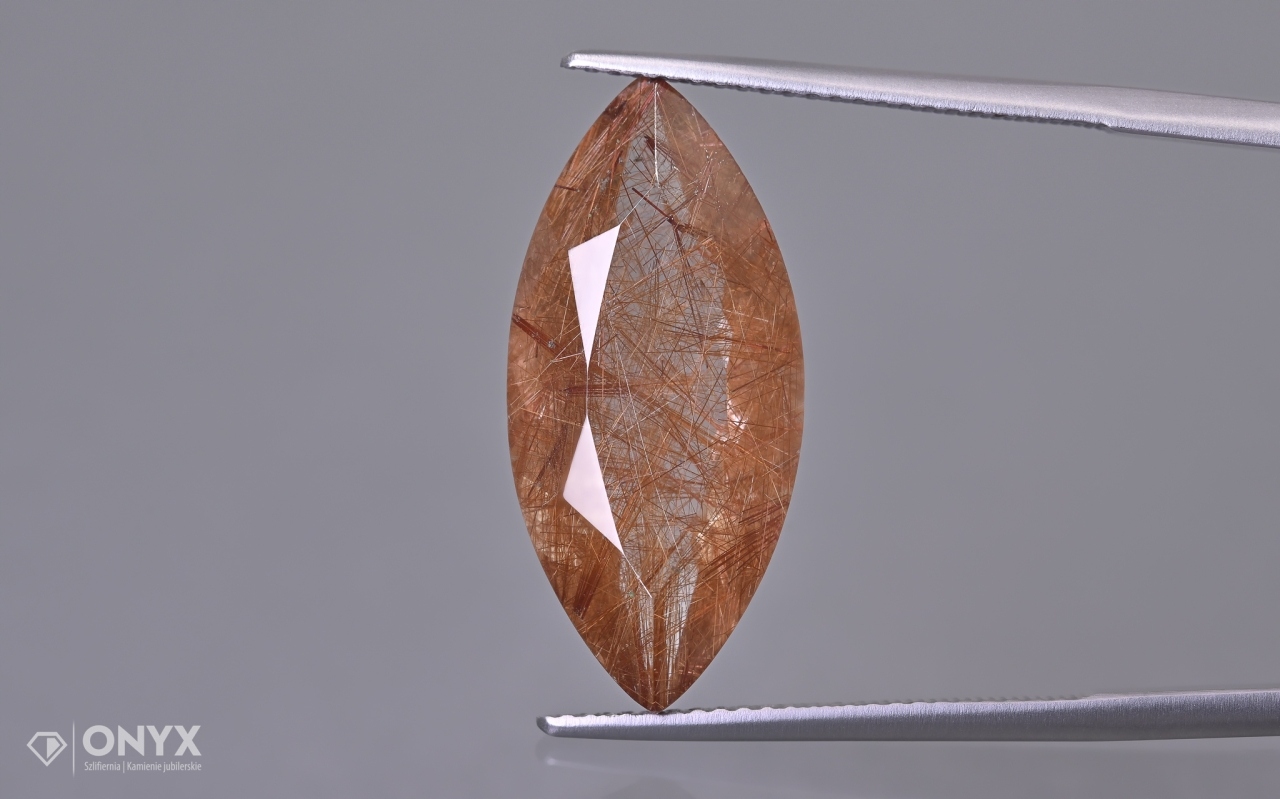 Křemen s rutilem fasetovaný markýza 23,5x11 mm