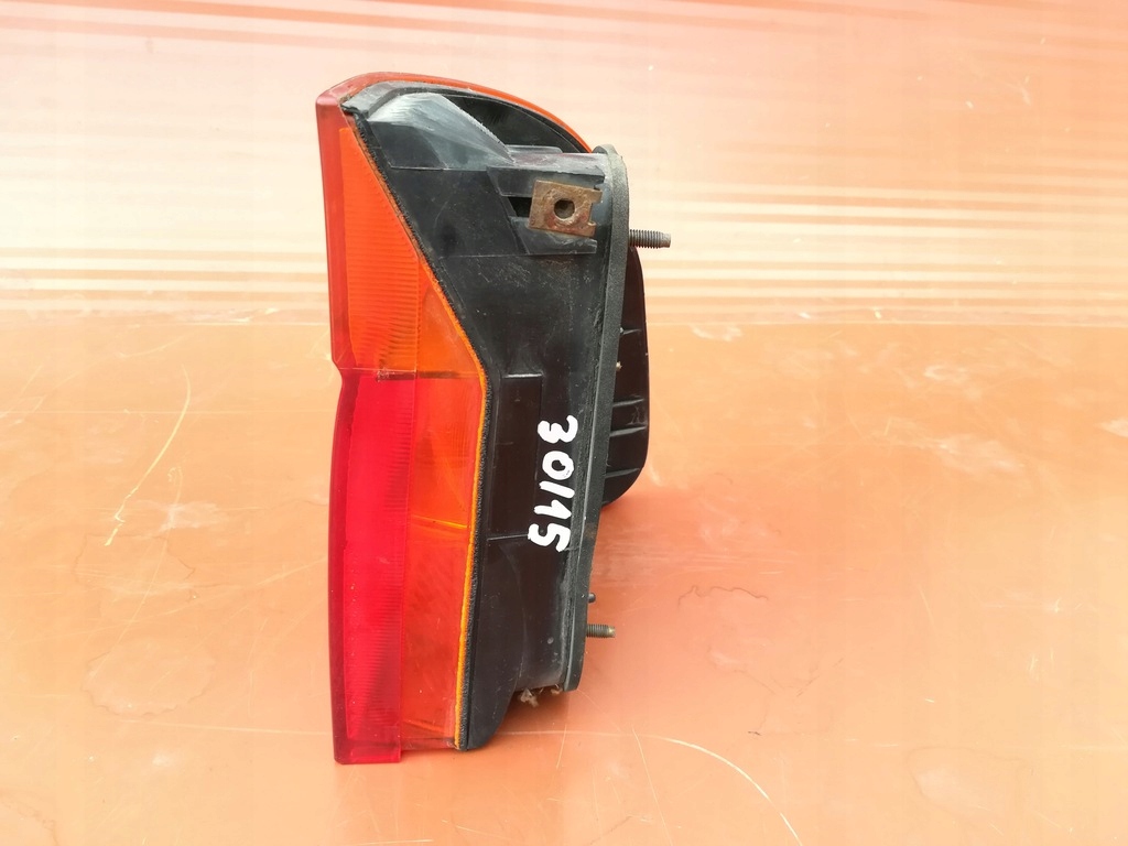 фонарь левый E39 Touring в крыло