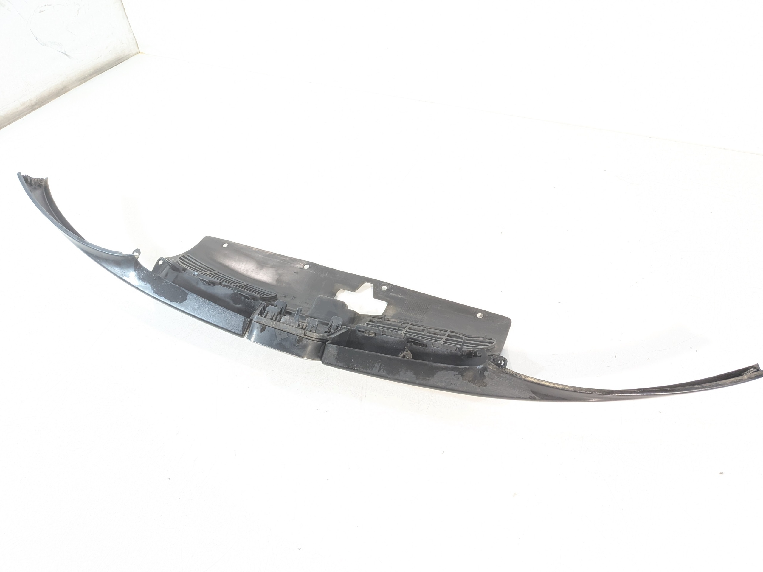 grill grille radiator Peugeot 207 98-09