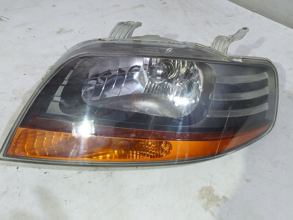 Daewoo Kalos light left front front