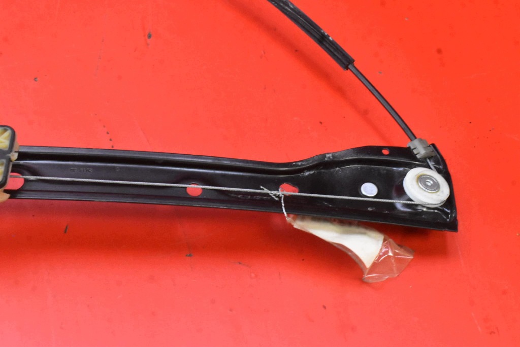 window regulator left front EU 39142315 OPEL ASTRA 5 V K 15-20