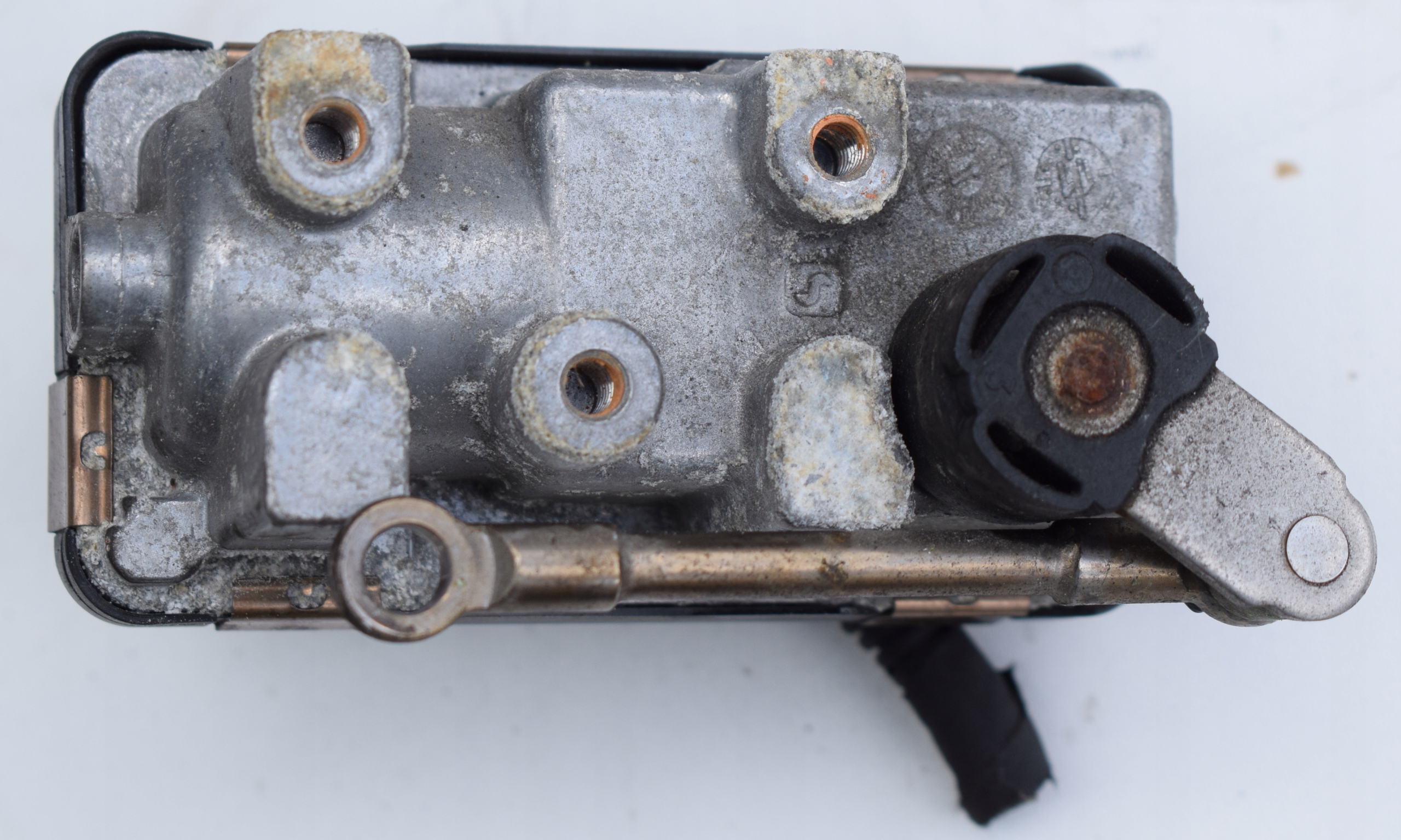 CITROEN C5 III 3.0 HDI Régulateur Turbines G28 G-28