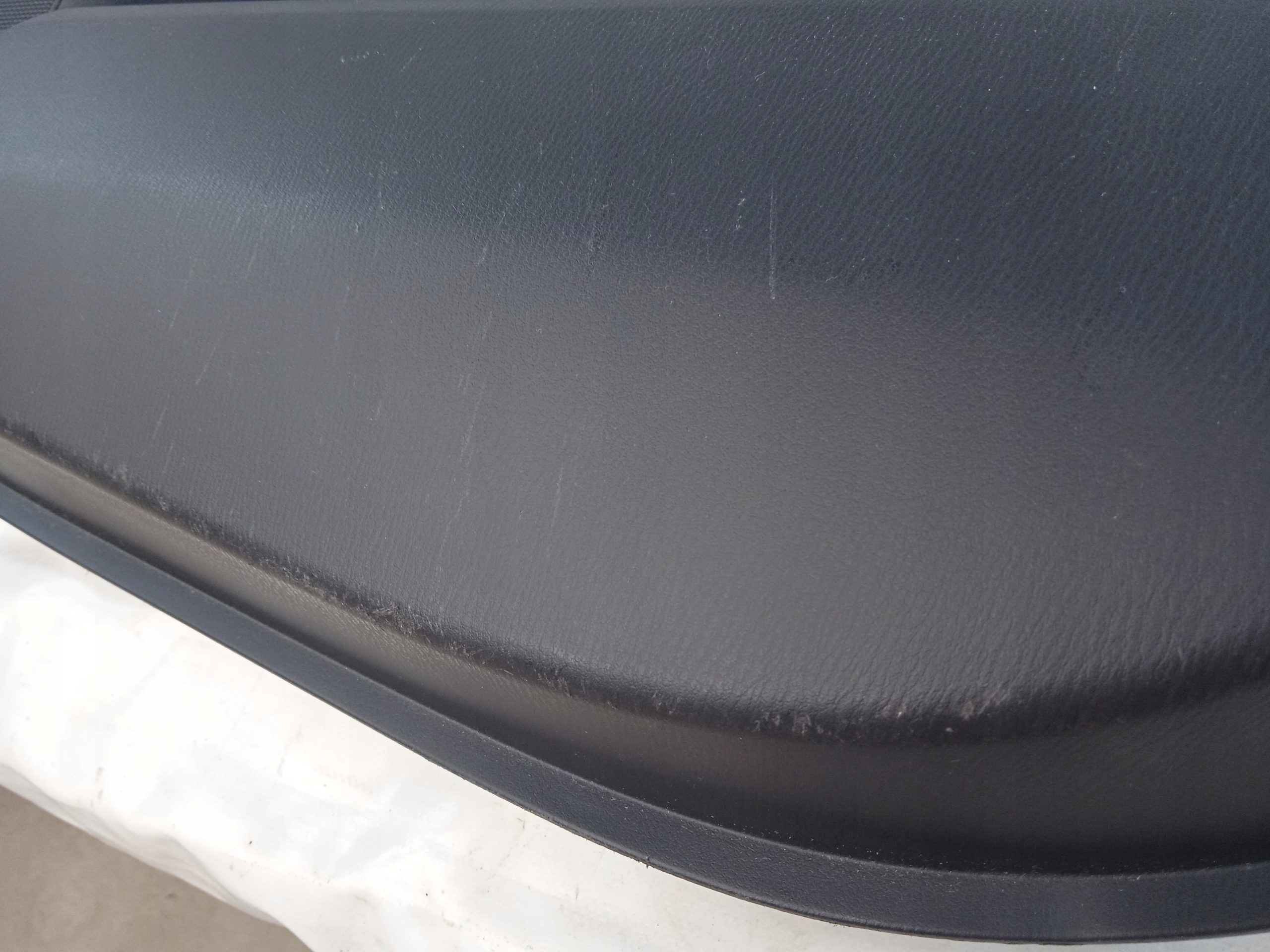 дверные карты правый передний KB8C6843X mazda CX5 II