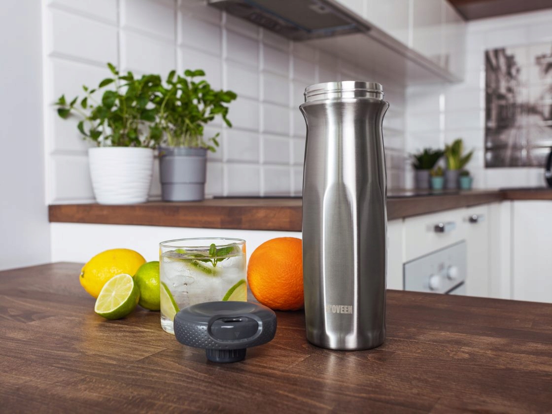 BIDON TERMOS BUTELKA BUTELKA TERMICZNA 630ml Pojemność 0.63 l