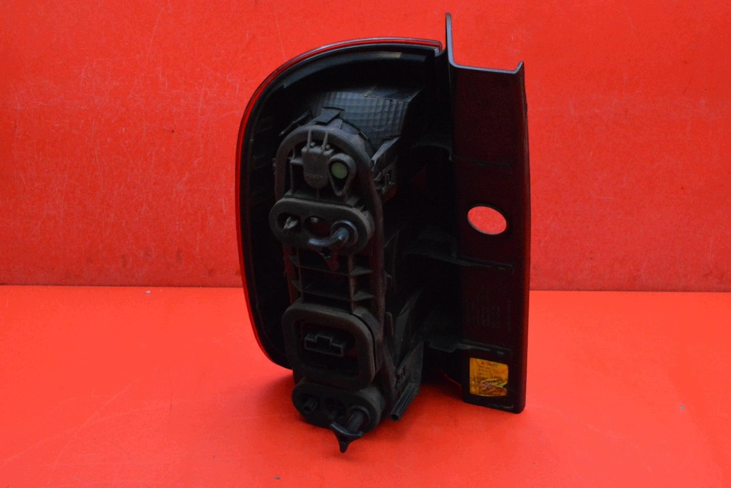 light right rear part rear 26210202 DACIA DUSTER 1 and 10-13