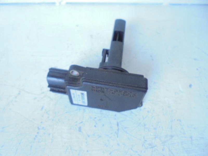 MITSUBISHI CARISMA 1.8 16V B flow meter E5T60171