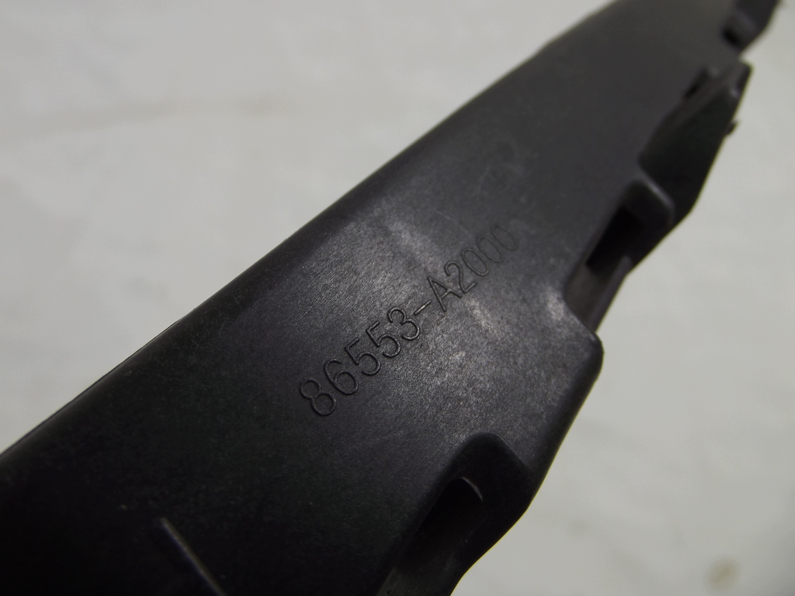 Kia Ceed II bumper bracket left front 86553-A2000