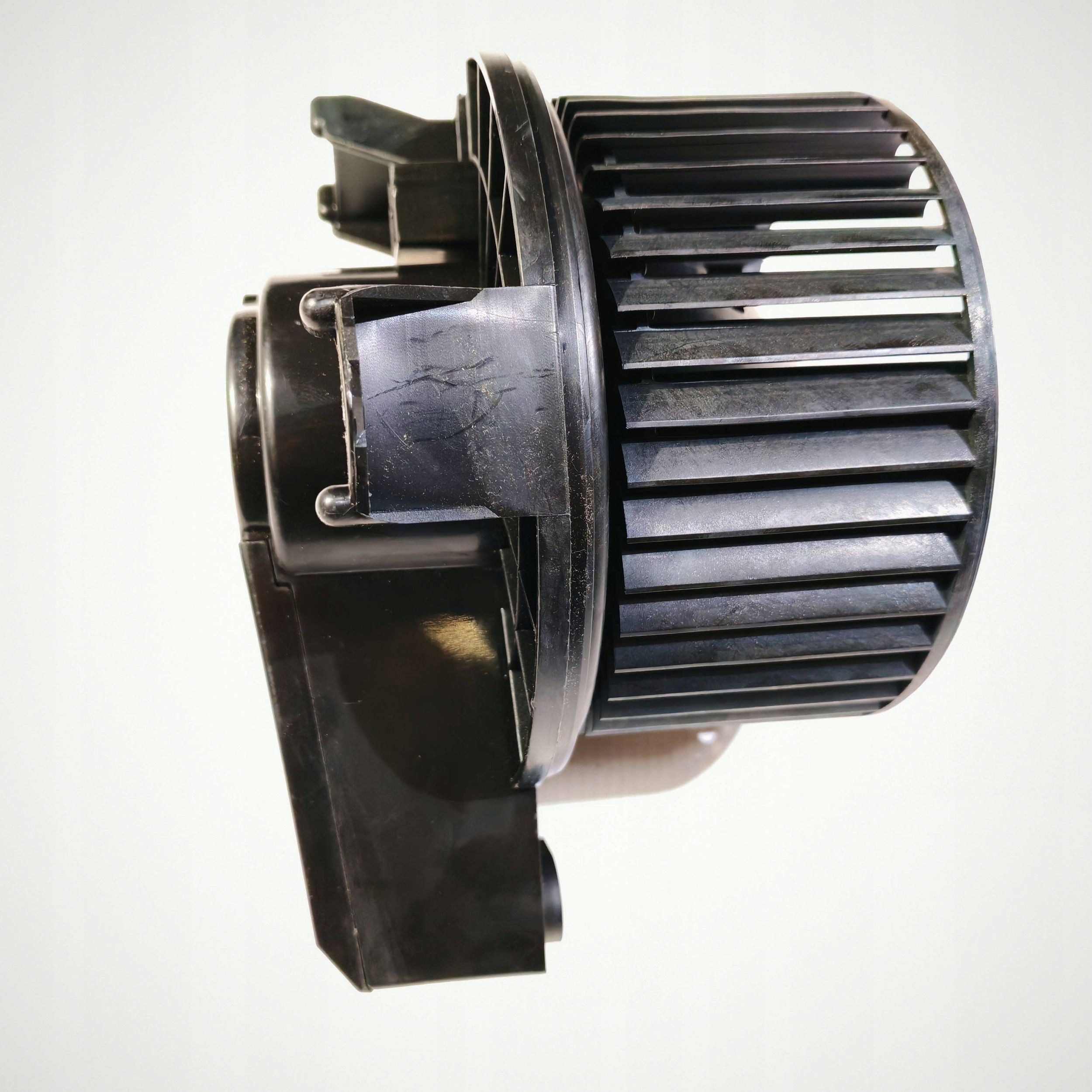 ventilátor tOPENÍ topení Ford Mustang 2010-2014