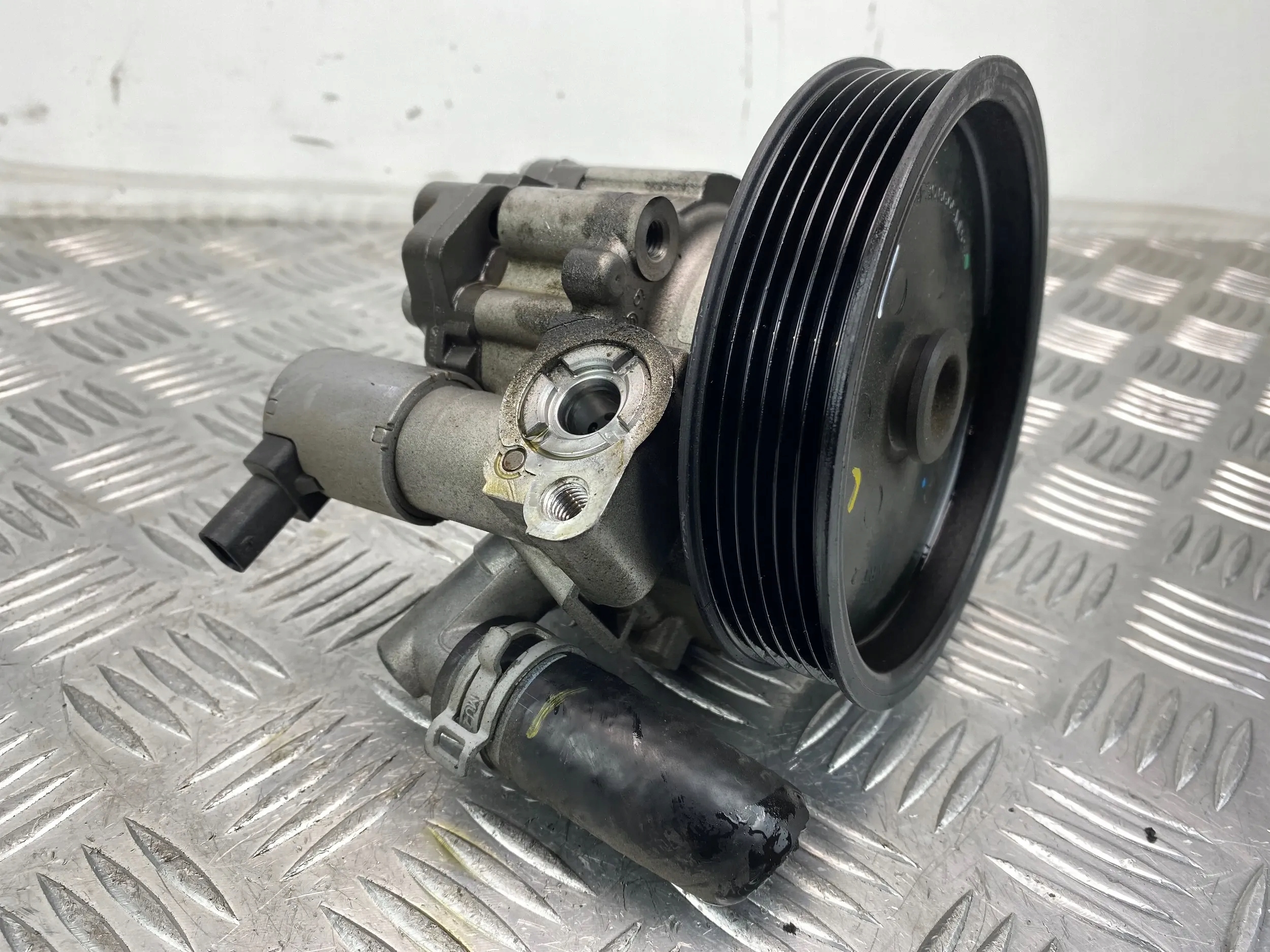 Mercedes-Benz C W204 Pompa servosterzo A0064667501