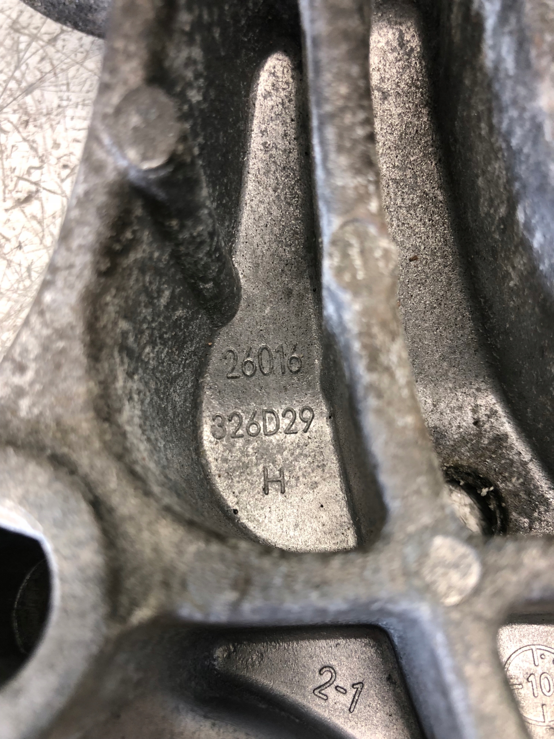 holder engine mount RENAULT CLIO III 26016326D29