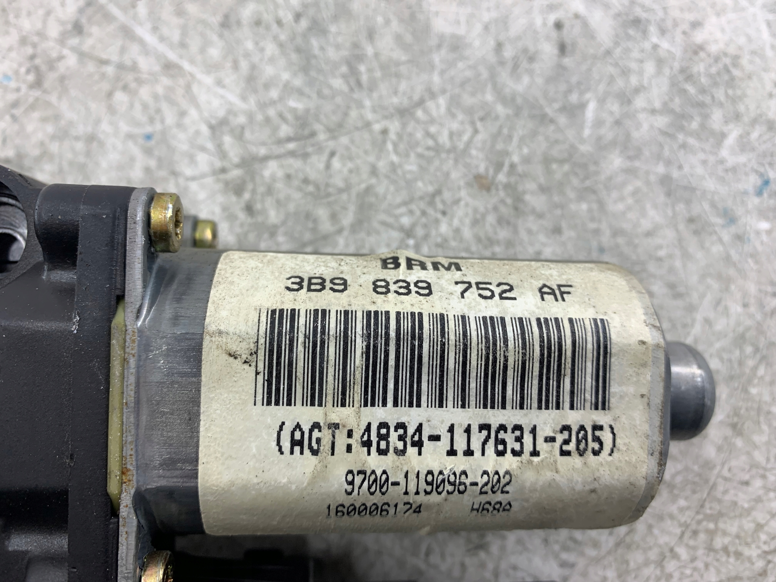VW PASSAT B5 LIFT mini motor windows right rear part 3B9839752AF