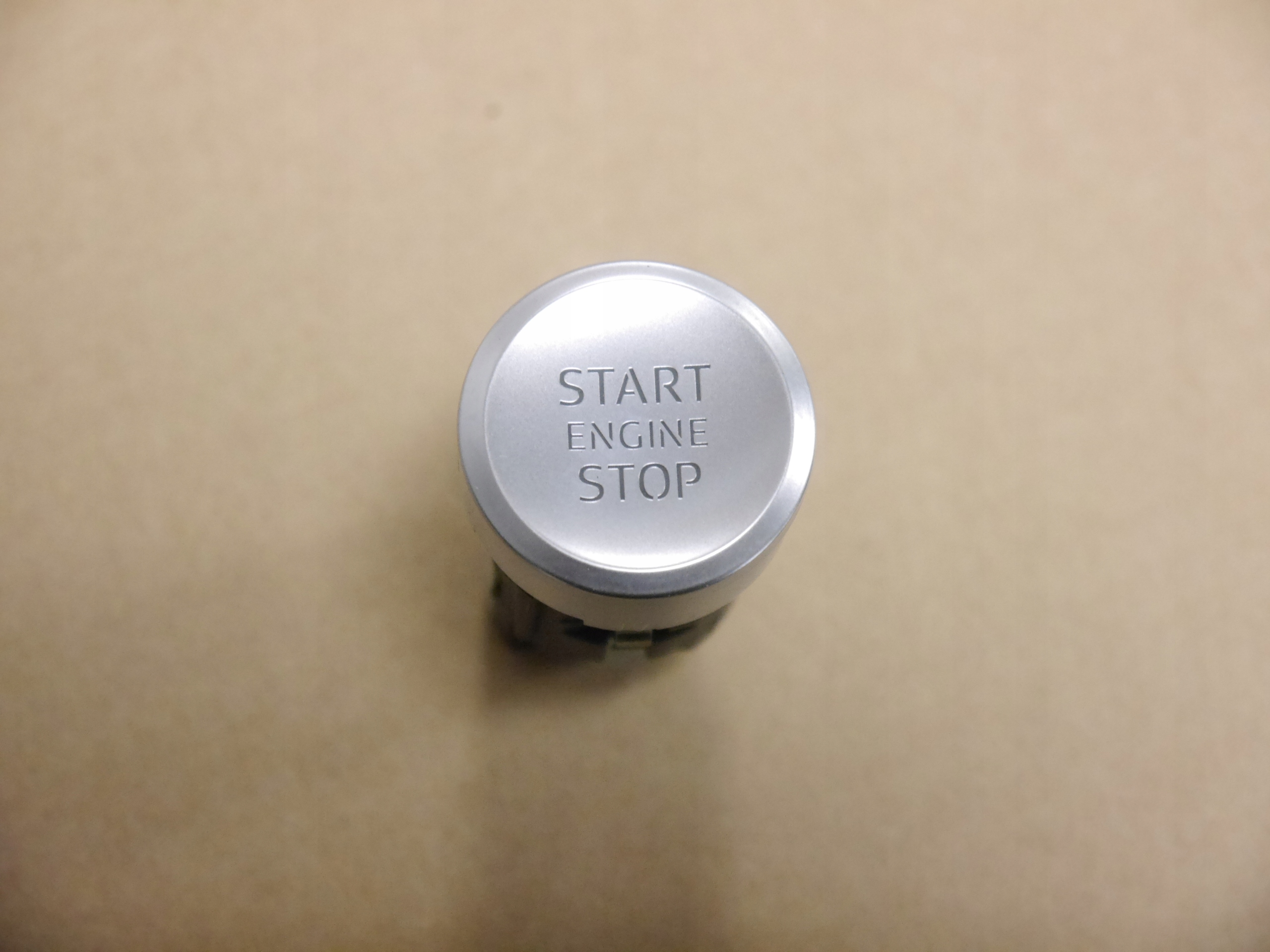 AUDI TT 8S button START STOP 8S1905217