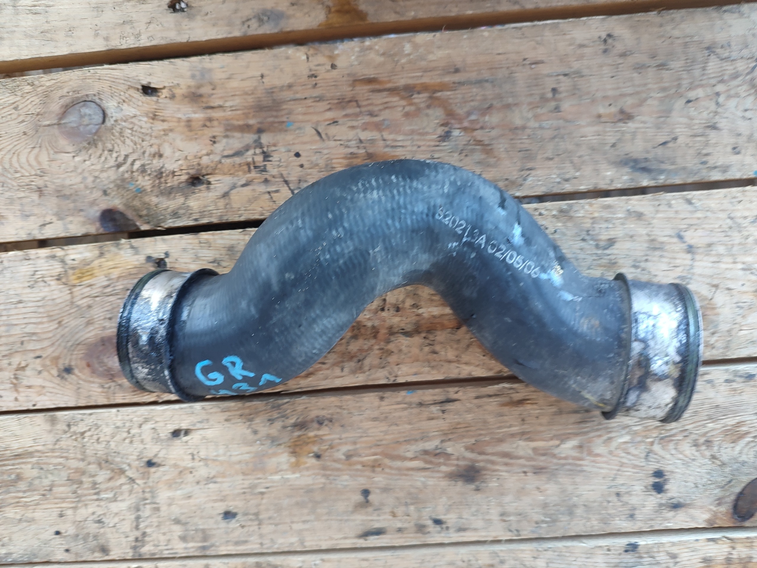 cső, csővezeték intercooler VW TRANSPORTER T5 MULTIVAN 7H0145709B