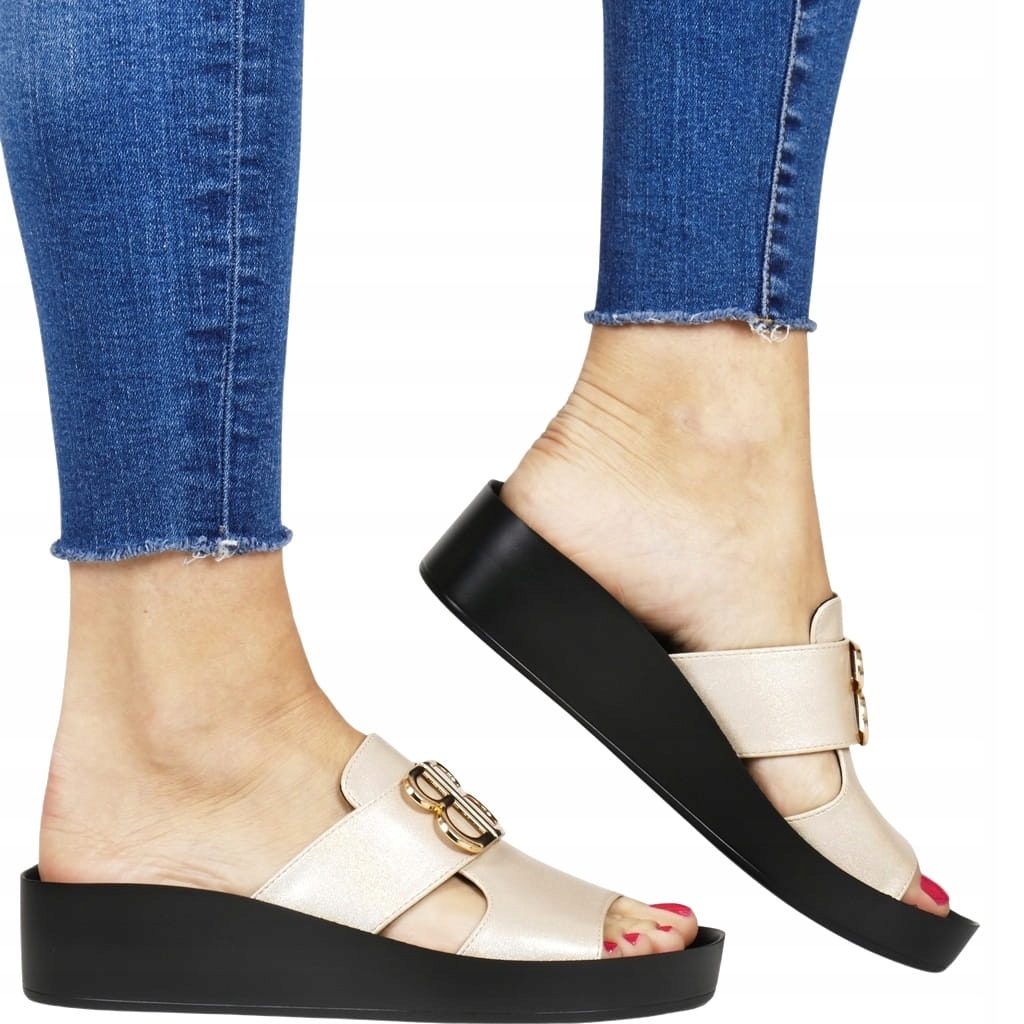 Nazouváky Na Klínku Platrormě Zlaté Béžové S Ozdobou Elegantní Pohodlné Bb New