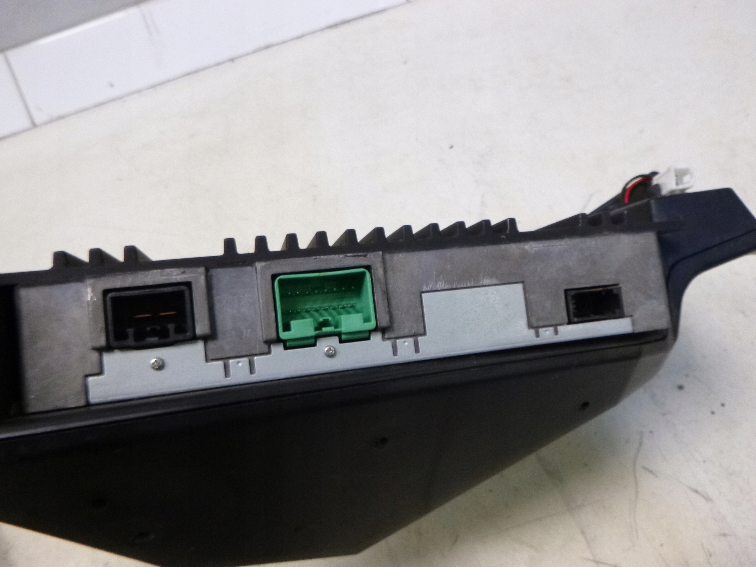 JAGUAR XK X150 CABRIO speakers running board speaker