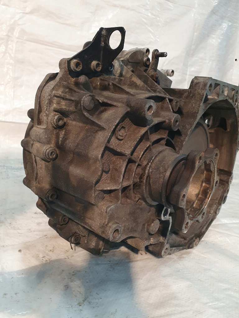 SHARAN 7N 2013r ALHAMBRA SKRZYNIA 2,0TDI PPW NJQ DSG AUTOMATYCZNA Rodzaj skrzyni Automatyczna