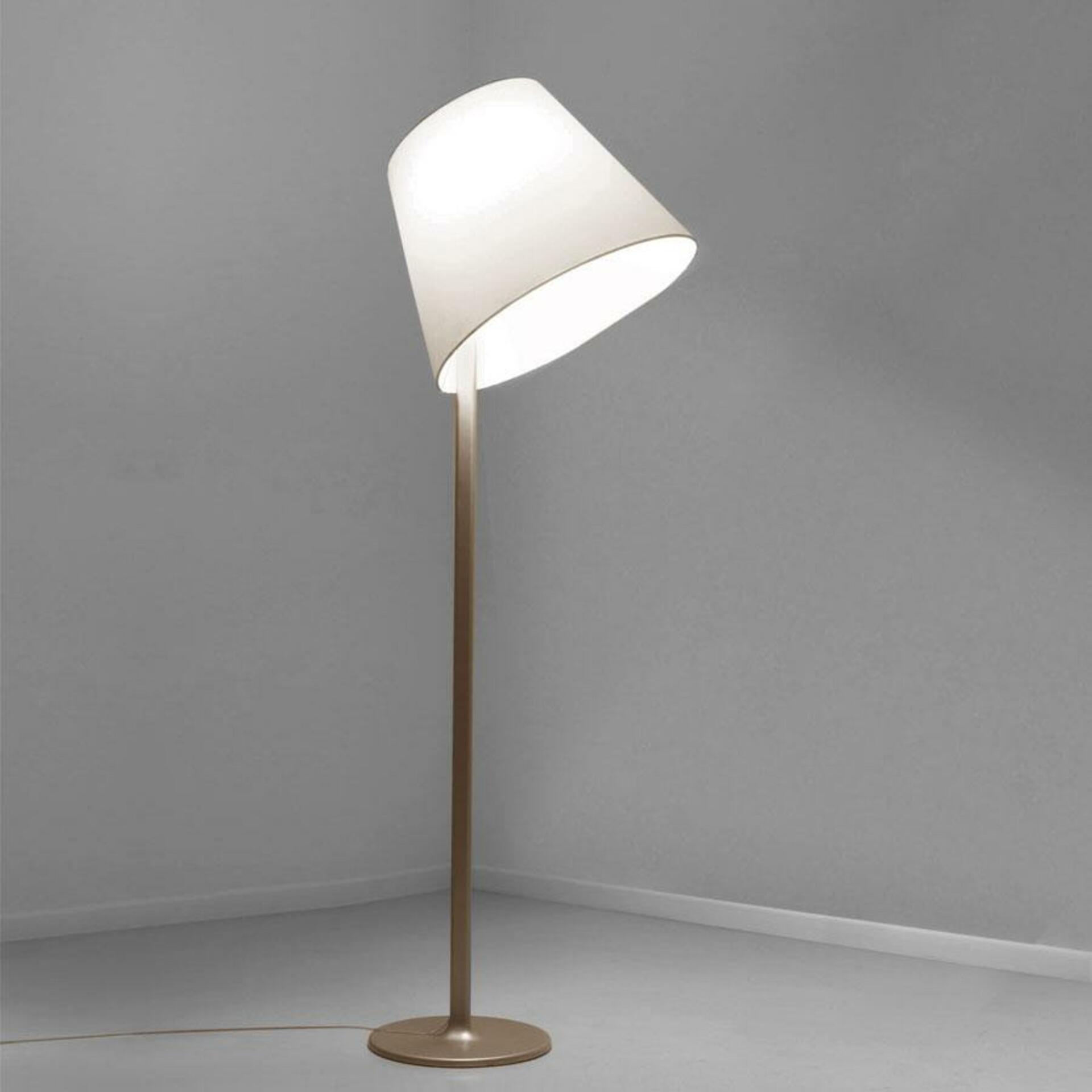 Stojacia lampa Artemide Melampo bronzová, nastaviteľná, 174-217 cm