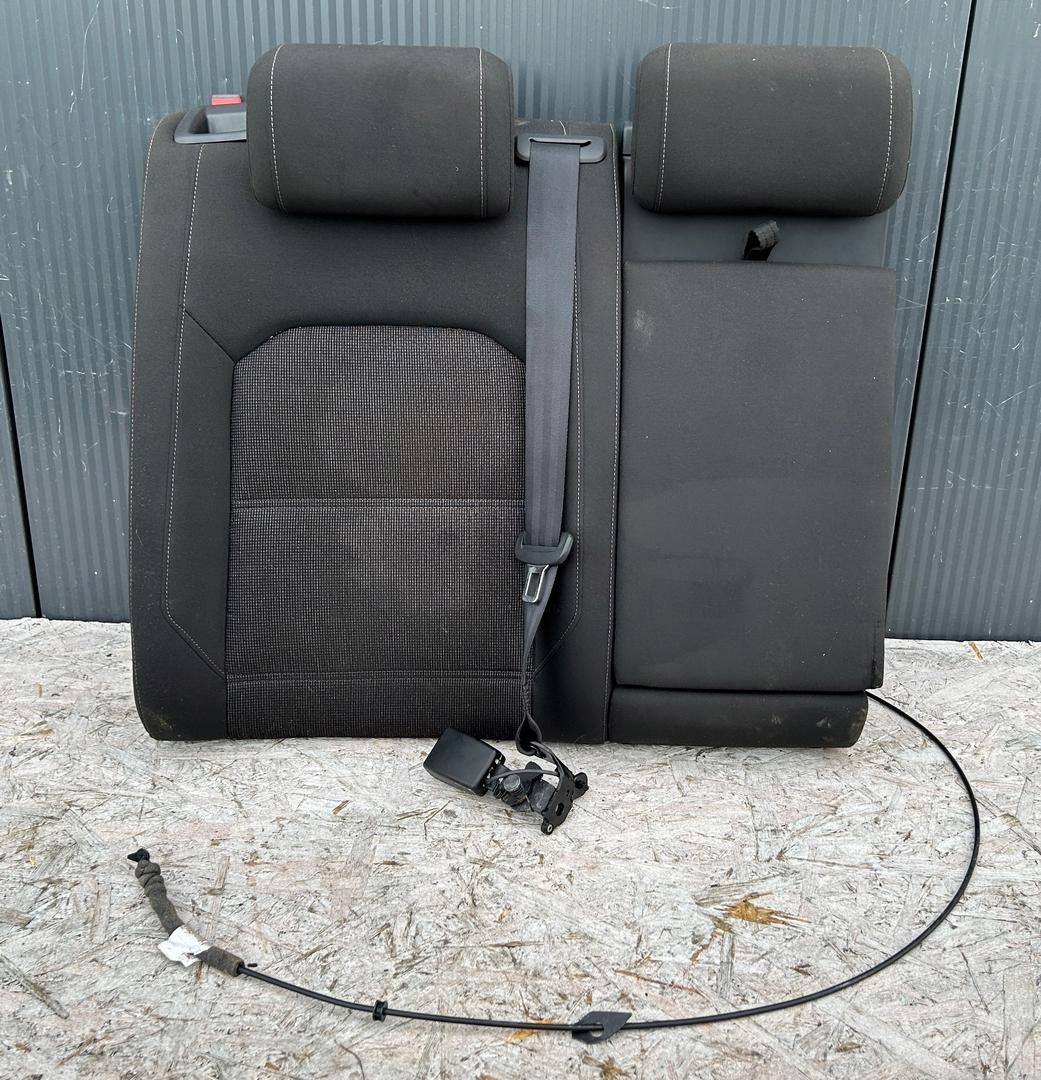 OPARCIE SITZ KANAPY rechts heck VW PASSAT B8 KOMBI 14