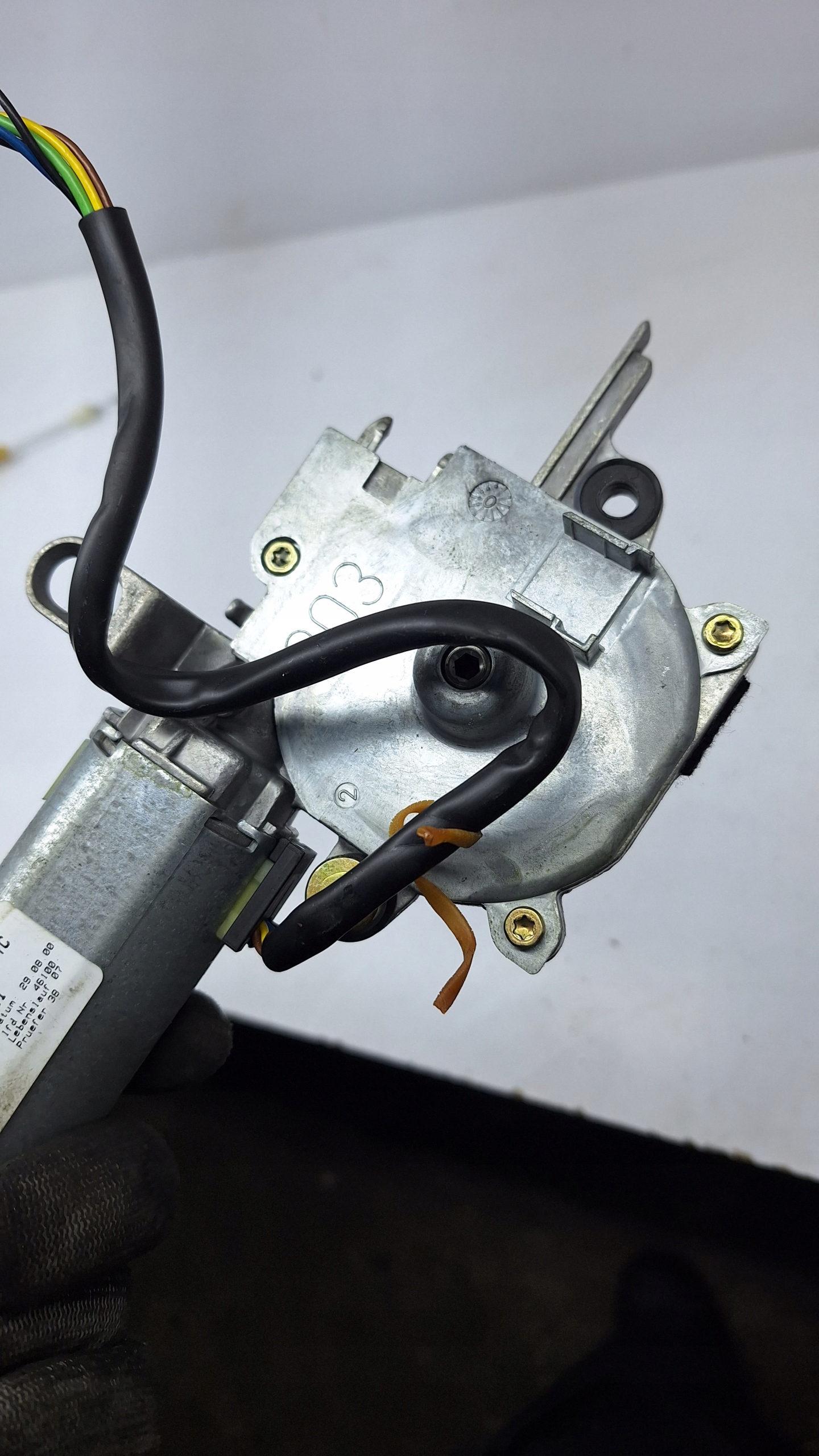 SILNICZEK SZYBERDACHU MERCEDES-BENZ C KLASA W203 A2038203142 Numer katalogowy oryginału A2038203142