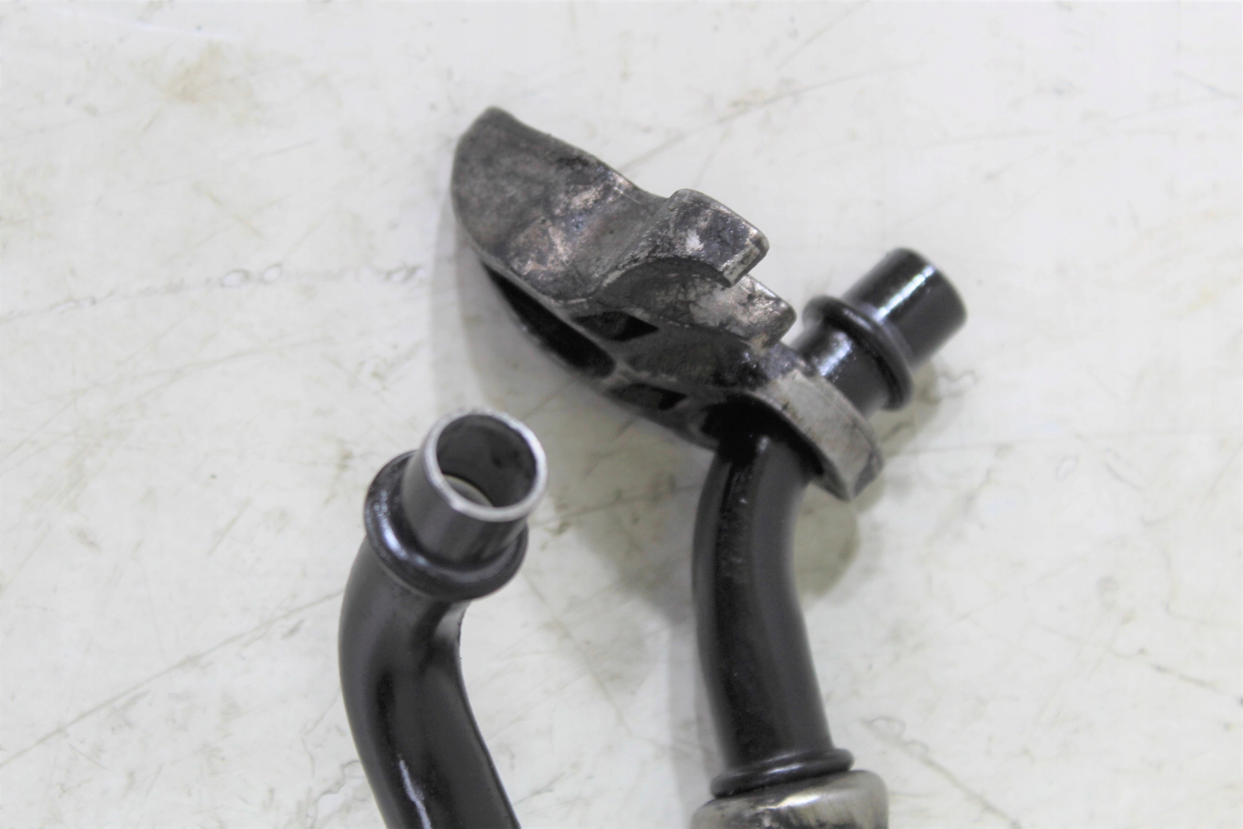 PRZEWODY CHŁODNICY SKRZYNI BIEGÓW BMW E60 3.0D Producent części BMW OE