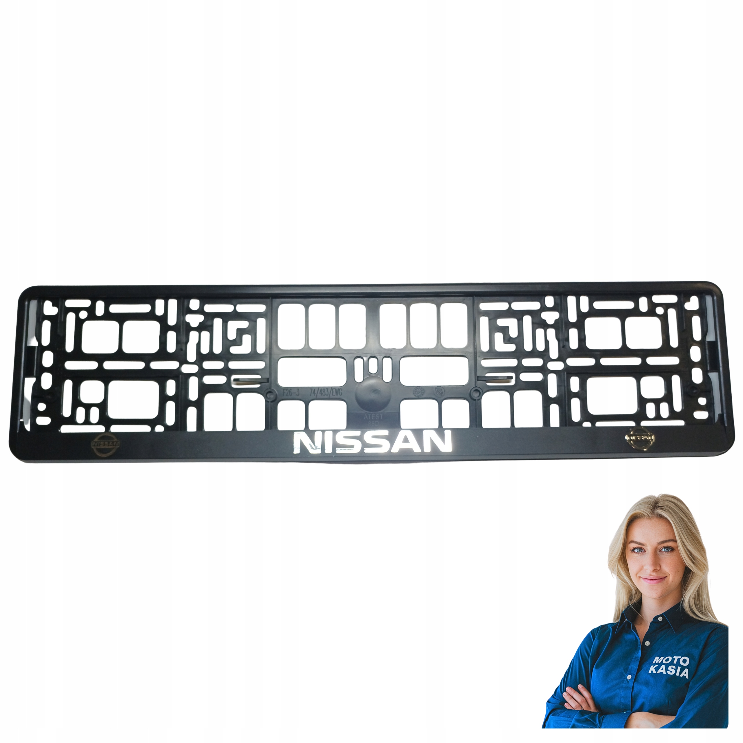 Ramka 3D Nissan do tablicy rejestracyjnej czarna trwała