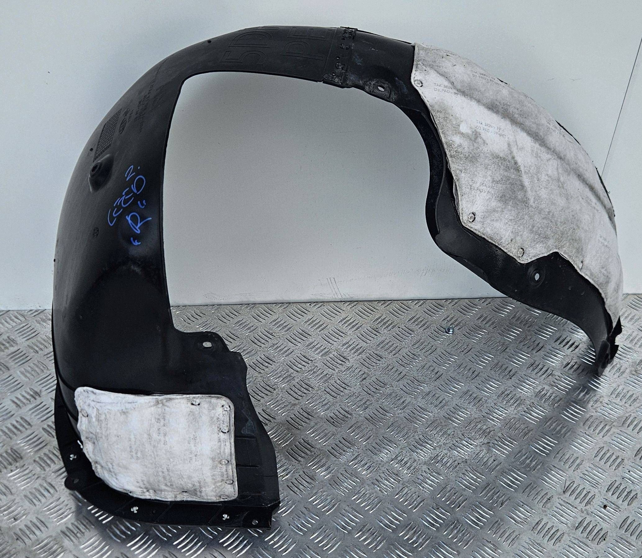 KIA Ceed 3 III 18- mudguard front front right 86814J7DA0