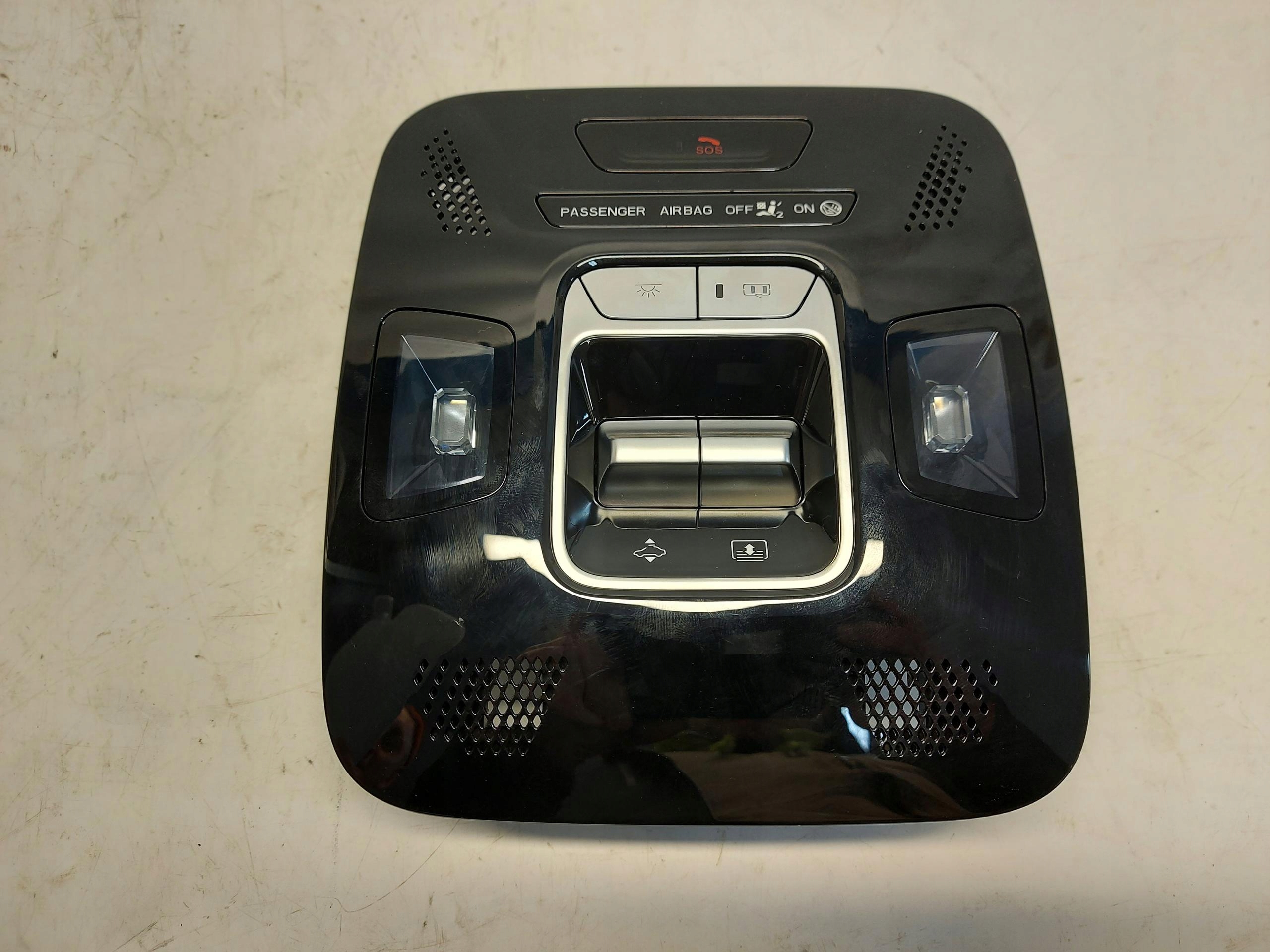 Jaecoo 7 PHEV 2025r éclairage feu habitacle interne 605002034aa