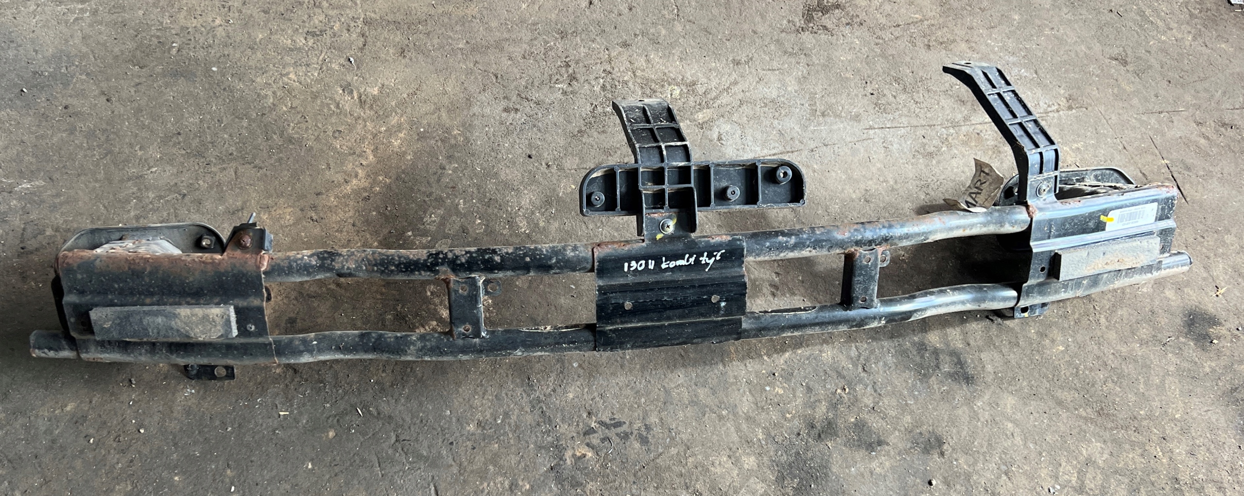 86629-A6200 86630-A6150 - HYUNDAI I30 II универсал балка амортизатор заднего бампера