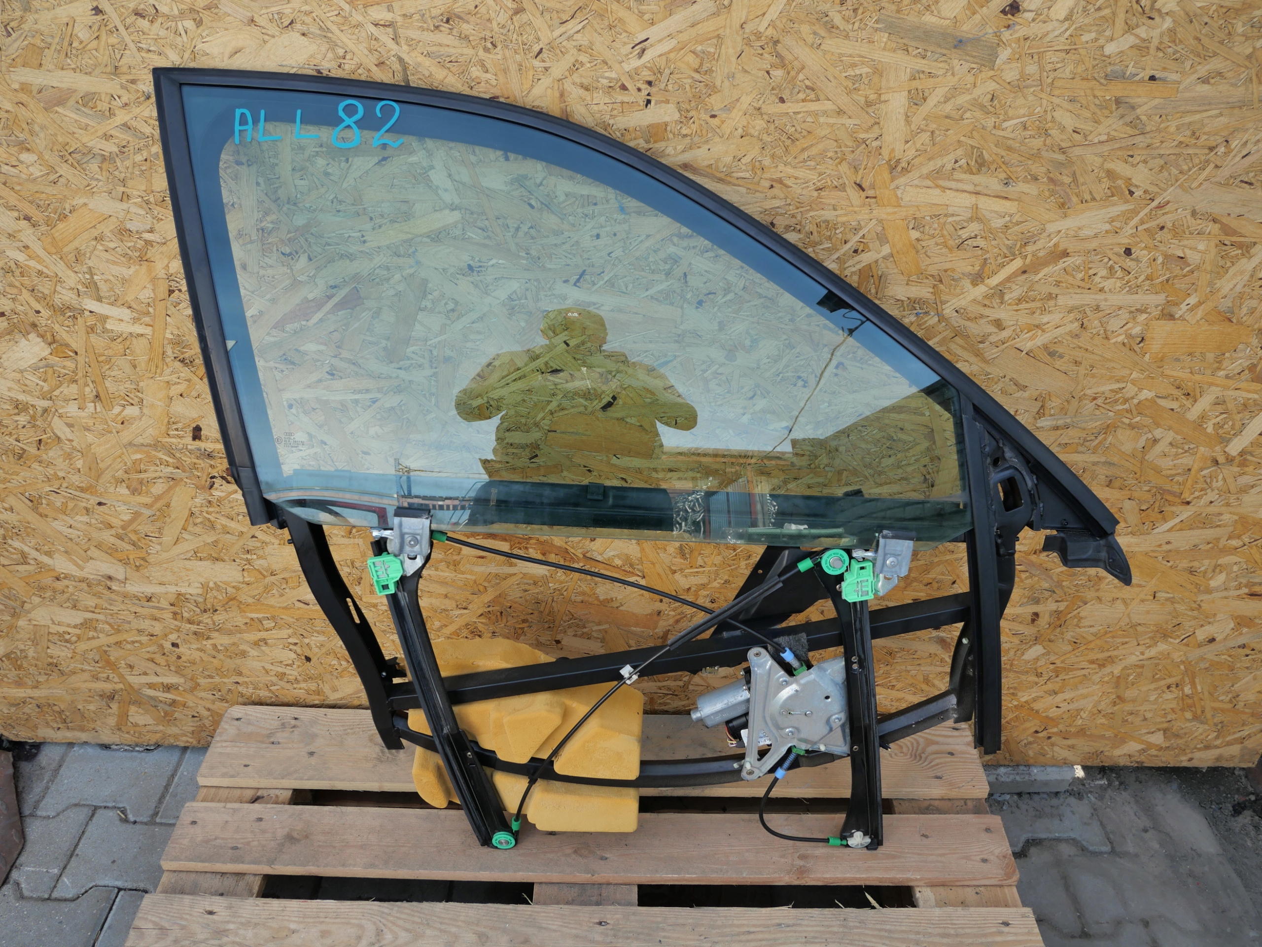 window regulator right front AUDI A4 B5