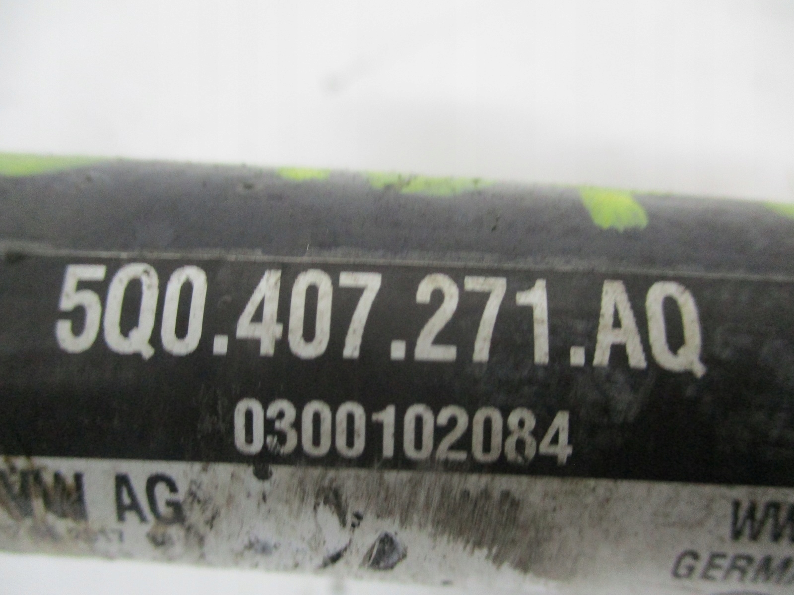 semi-axis left front VW AUDI 2.0 TDI 5Q0407271AQ