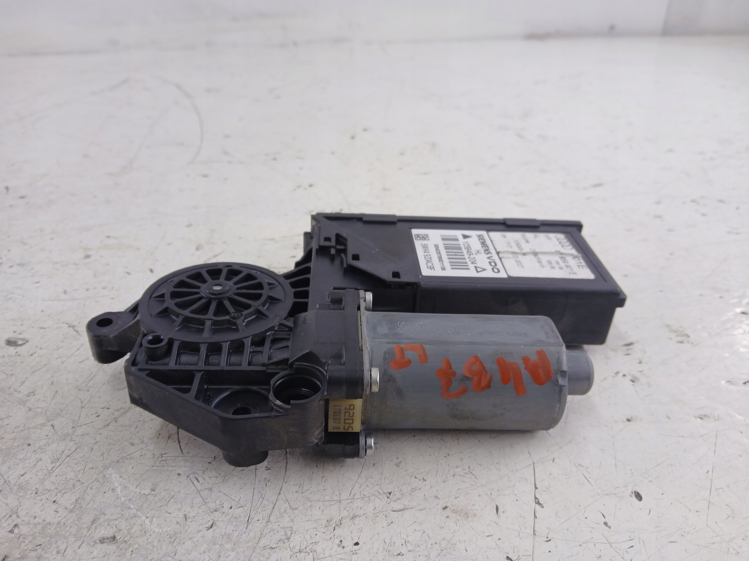 AUDI A4 B6 B7 mini motor windows left rear part 8E0959801E