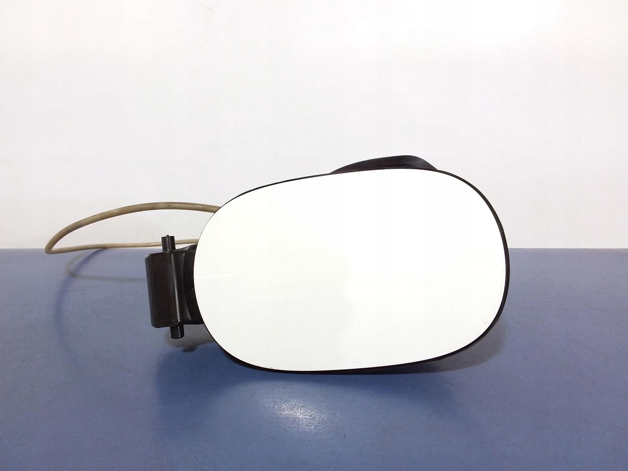 CAYENNE II 7P5 KLAPKA WLEWU PALIWA 7P5809857B LC9A