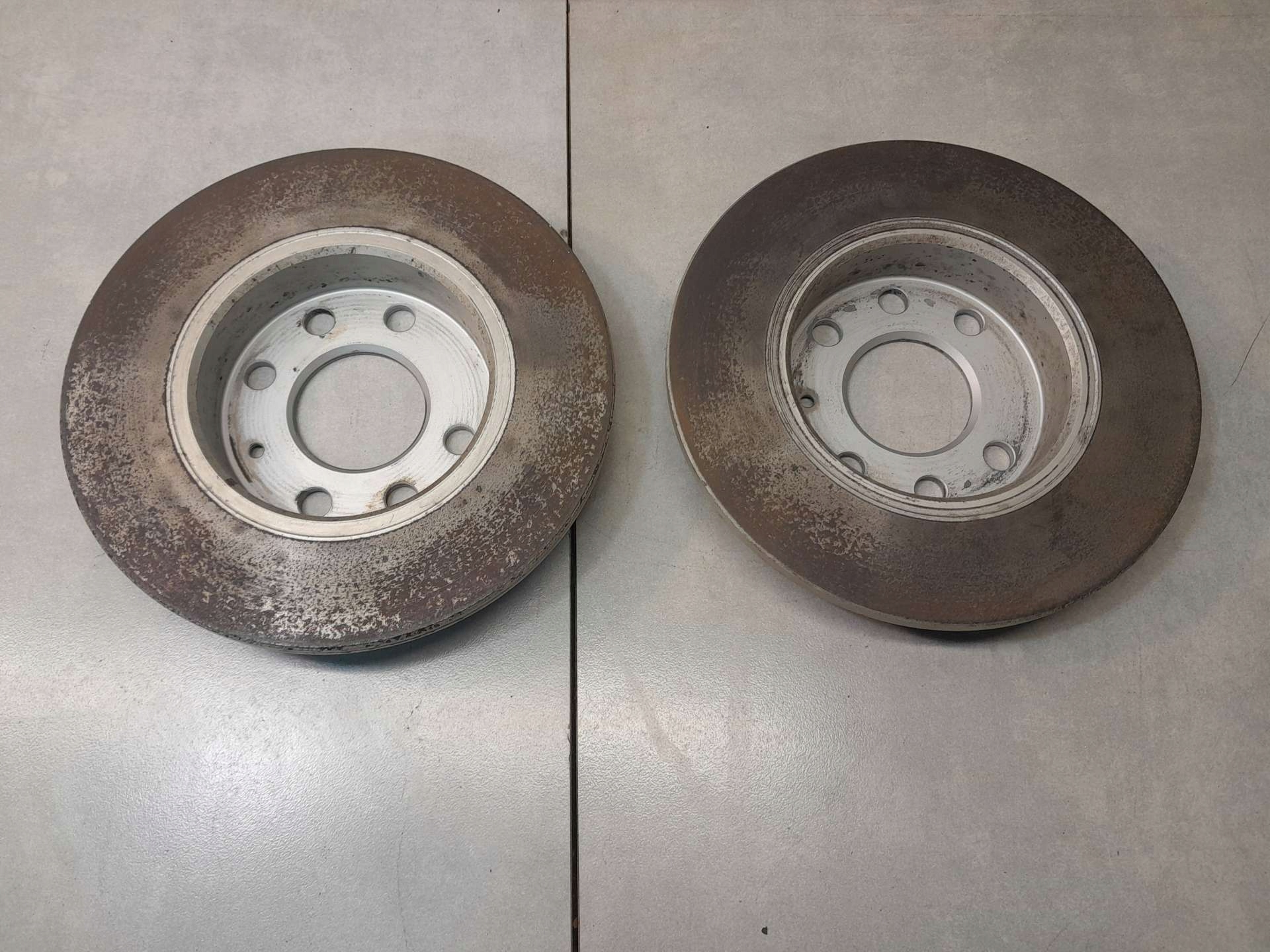 Disque Frein Avant CORSA C 1.0