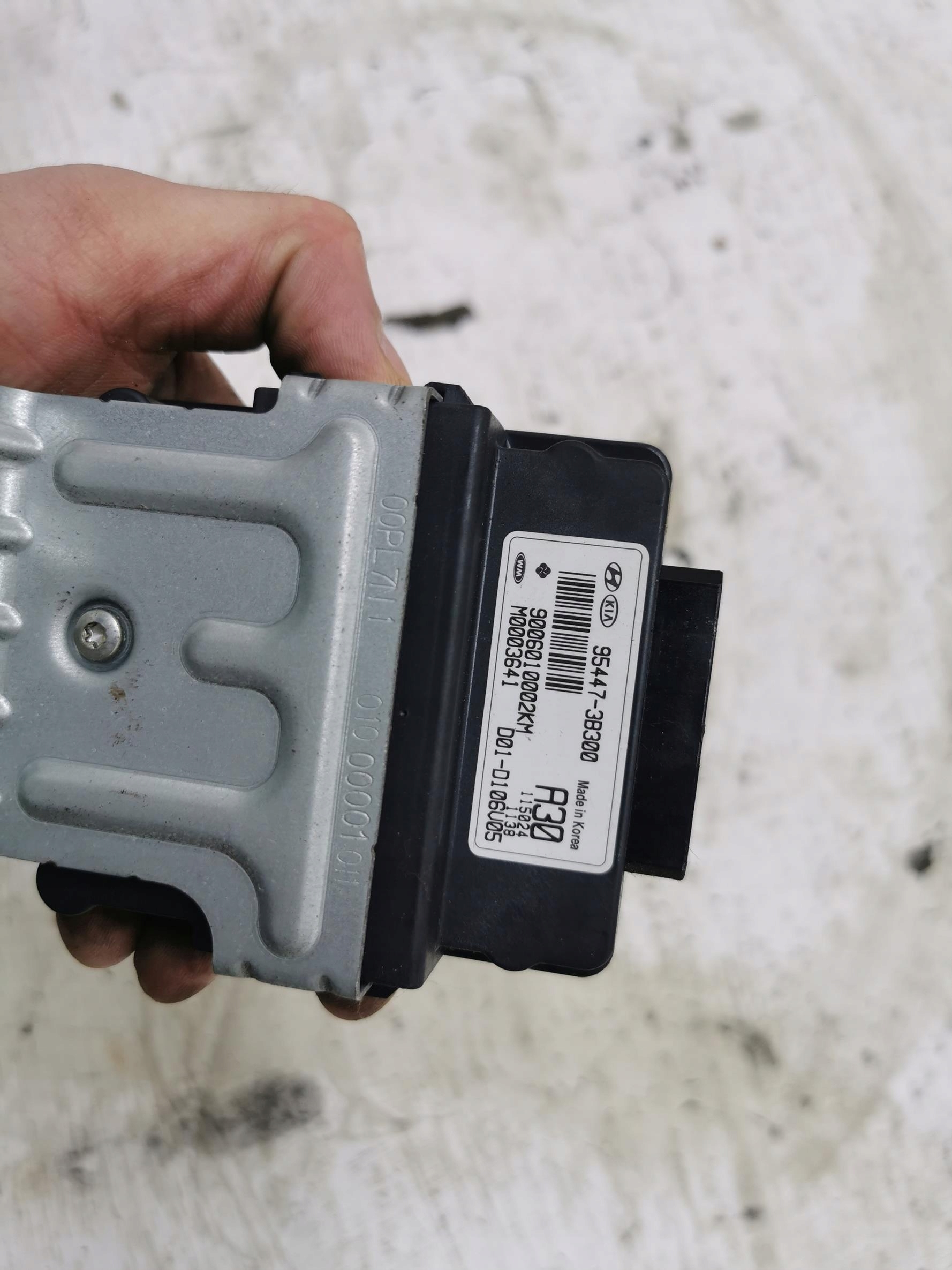 control unit ECU HYUNDAI IX35 10-15 95447-3B300