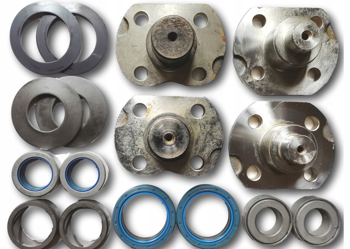 Sworznie Czopy ZWROTNICY CASE 580 590 USZCZELNIACZ