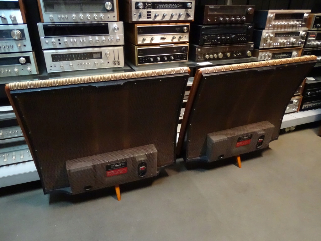 Quad ESL 57 . 1020 Model ESL 57